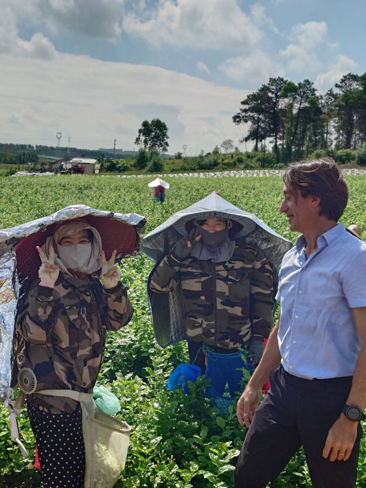 【中国視察】クリントン社長、新商品開発へ